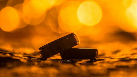 20 Przesądów związanych z obrączkami ślubnymi: Magiczne znaczenie symbolu miłości