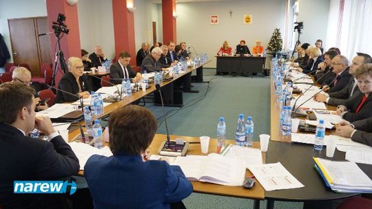 Budżet z prezydenckimi dotknięciami