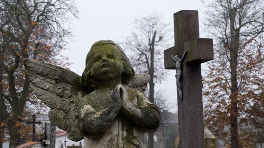 Cmentarna kwesta w Łomży. Pamięć i hojność [VIDEO]