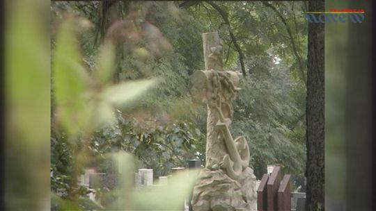 Cmentarz łomżyński - Czarna perła północnego Mazowsza