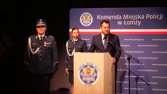 Czterdzieści awansów i codzienność bez scenariusza - [VIDEO]