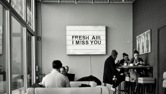 Dlaczego warto kupić oczyszczacz powietrza?