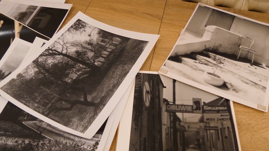 Dwie wizje fotografii – wernisaż Adama Czarniewicza i Mariusza Tomczuka - [VIDEO]