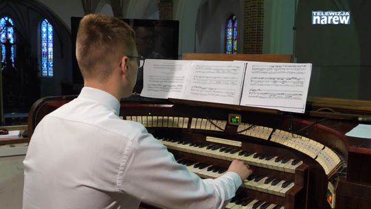Dyplomowy koncert organowy w łomżyńskiej Katedrze - [VIDEO]