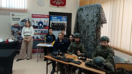 Dzień Patronki w „Budowlance” – nauka, pasja i tradycja w ZSTiO nr 4 w Łomży [VIDEO]