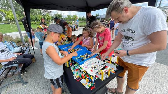 Dzień z klockami Lego i wystawa w Parku JP II [FOTO] 