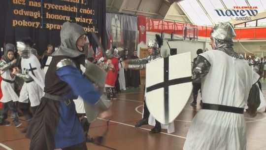 Gimnazjum nr 8 w Łomży - święto szkoły - VIDEO