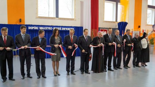 Hala sportowa przy ZS nr 1 w Zambrowie otwarta