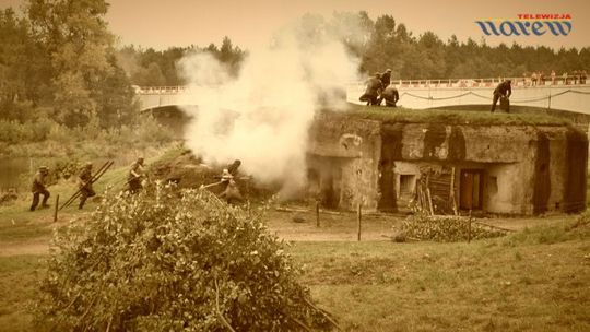 Inscenizacja bitwy o Nowogród - VIDEO