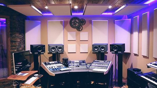 Jak skutecznie wyciszyć pomieszczenie?