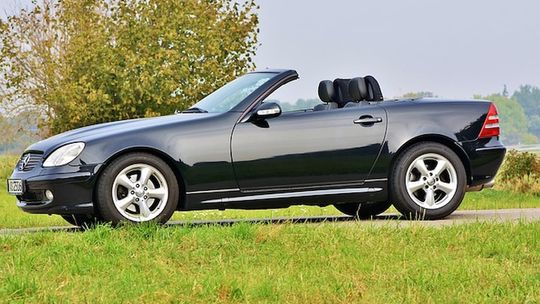 Kalkulatory OC i AC: Porady dotyczące wyboru i korzystania