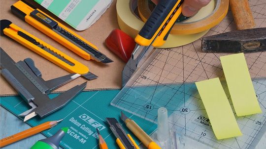 Kiedy warto wykorzystywać taśmy dwustronne?