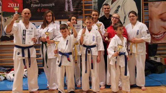 Kolejne sukcesy Łomżyńskiego Klubu Karate w Józefowie