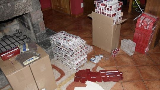 Kontrabanda przechwycona przez policjantów Kontrabanda przechwycona przez policjantów