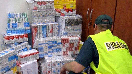 Kontrabanda w stodole i kradzież prądu