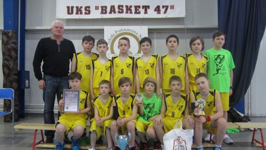 Koszykarze UKS &quot;Dziewiątka&quot; na Ogólnopolskim Turnieju w Białymstoku 