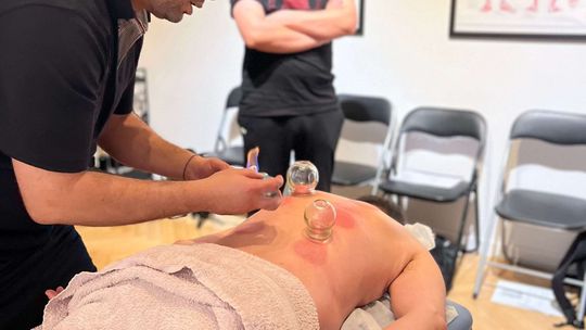 Kurs na masażystę – Twoja droga do nowej kariery i rozwoju osobistego