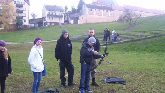 Listopadowa gra historyczno – sprawnościowa w Łomży