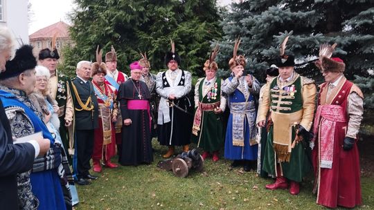 Łomża świętuje imieniny biskupa Janusza Stepnowskiego [VIDEO]