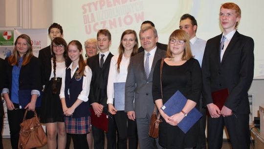 Łomżyńscy stypendyści wśród najbardziej uzdolnionych