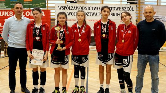 Łomżyńska „Czwórka” w ścisłym finale Mistrzostw Polski w koszykówce 3x3 dziewcząt [FOTO]