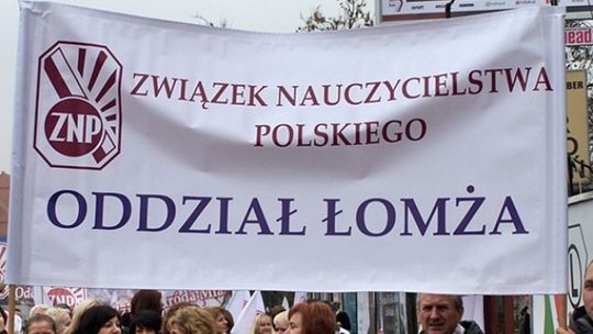 Manifestacja Pracowników Oświaty ZNP &quot;Dość tego!&quot;