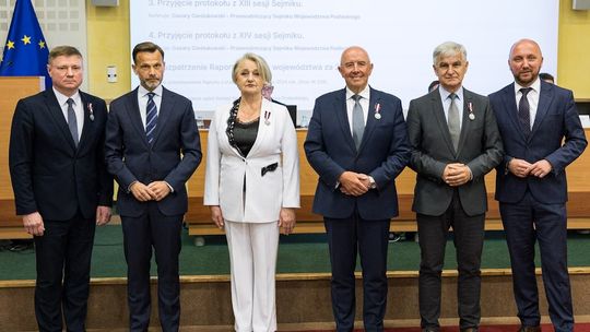 Medale za zasługi dla samorządu terytorialnego