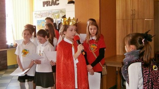 Międzypokoleniowe spotkania w Łomżyńskim  Klubie  Seniora