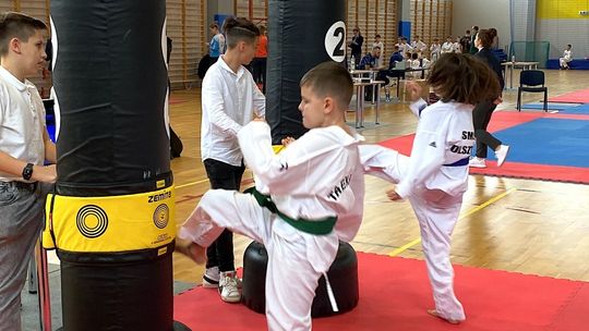 Międzywojewódzkie Mistrzostwa Młodzików w Taekwondo Olimpijskim i medale dla ,,Medyka”