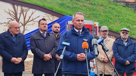 Milion złotych dla bezpieczeństwa wodnego Łomży. MPWiK kupiło nowoczesny sprzęt i odsłoniło historyczny mural - [VIDEO]