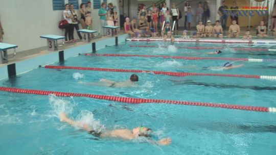 Mistrzostwa Kolna w pływaniu 2016 - VIDEO