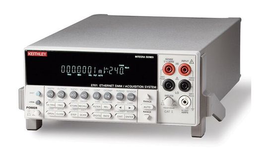 Multimetry cyfrowe a testowanie instalacji elektrycznych