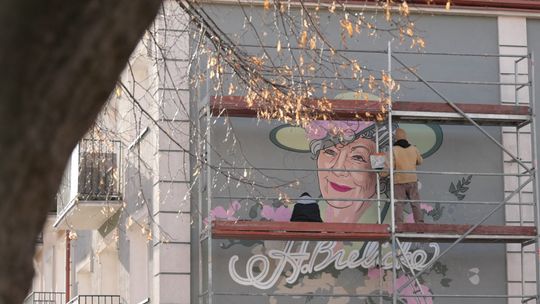 Mural Hanki Bielickiej w 108. rocznicę urodzin [VIDEO]