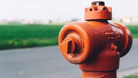 Nadal obowiązują ograniczenia w korzystaniu z wody – poprawa sytuacji, ale część sieci wciąż skażona