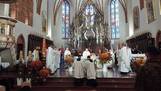 Narodowe Święto Niepodległości w Łomży: tradycja, duchowość, wspólnota [VIDEO]