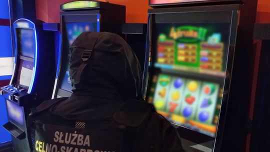 Nielegalny salon gier hazardowych zlikwidowany w Łomży