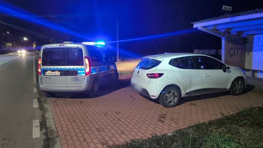 Nietrzeźwy kierowca z zakazami zatrzymany przez policję