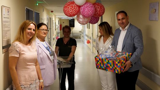Niezwykły Dzień Dziecka – Szpital w Łomży pełen radości - [VIDEO]