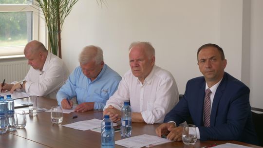 Nowa infrastruktura dla Skansenu Kurpiowskiego? W Nowogrodzie ruszają prace nad największą inwestycją od lat - [VIDEO]