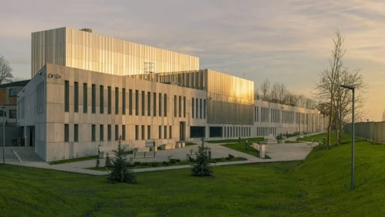 Nowoczesna podróż w przeszłość – Muzeum Pamięci Sybiru jako obowiązkowy punkt na mapie Białegostoku