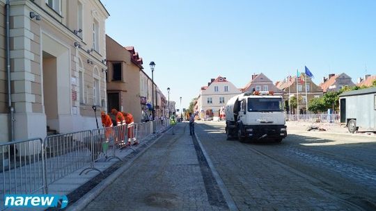 Od czwartku otwarta będzie część jezdni na Starym Rynku.