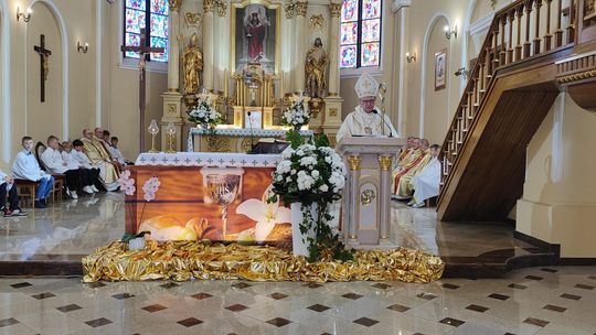 Ołtarz, który zostanie na pokolenia - [VIDEO]