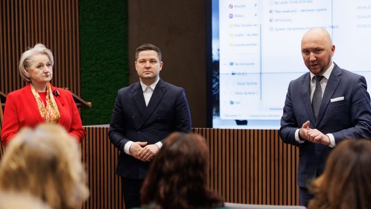 Osoby z niepełnosprawnościami w centrum zarządzania kryzysowego Osoby z niepełnosprawnościami w centrum zarządzania kryzysowego