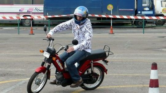 Ostatni w tym roku egzamin na kartę motorowerową