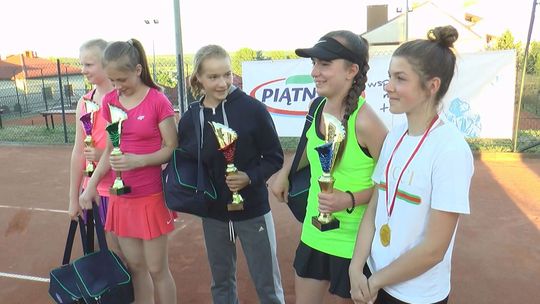 "Piątuś Cup" - Turniej Klasyfikacyjny Młodziczek w Tenisie Ziemnym - VIDEO