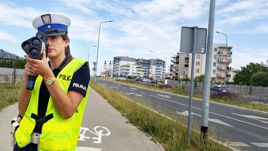 Policjanci sprawdzali prędkość