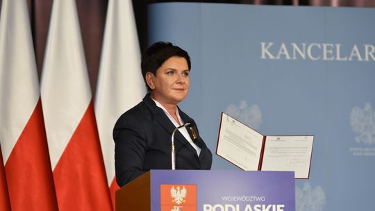 Premier Beata Szydło, ministrowie i poseł Lech „Via” Kołakowski [VIDEO]