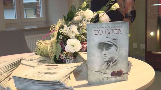 Prezentacja tomiku poezji Witomiły Wołk - Jezierskiej