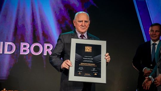 Prezes SM Mlekpol Edmund Borawski z tytułem Menedżera Roku 2020 Podlaskiej Złotej Setki Przedsiębiorstw