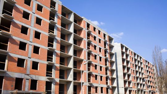 Rząd rusza z programem „Pierwsze mieszkanie”. Obiecuje najtańsze kredyty w historii 